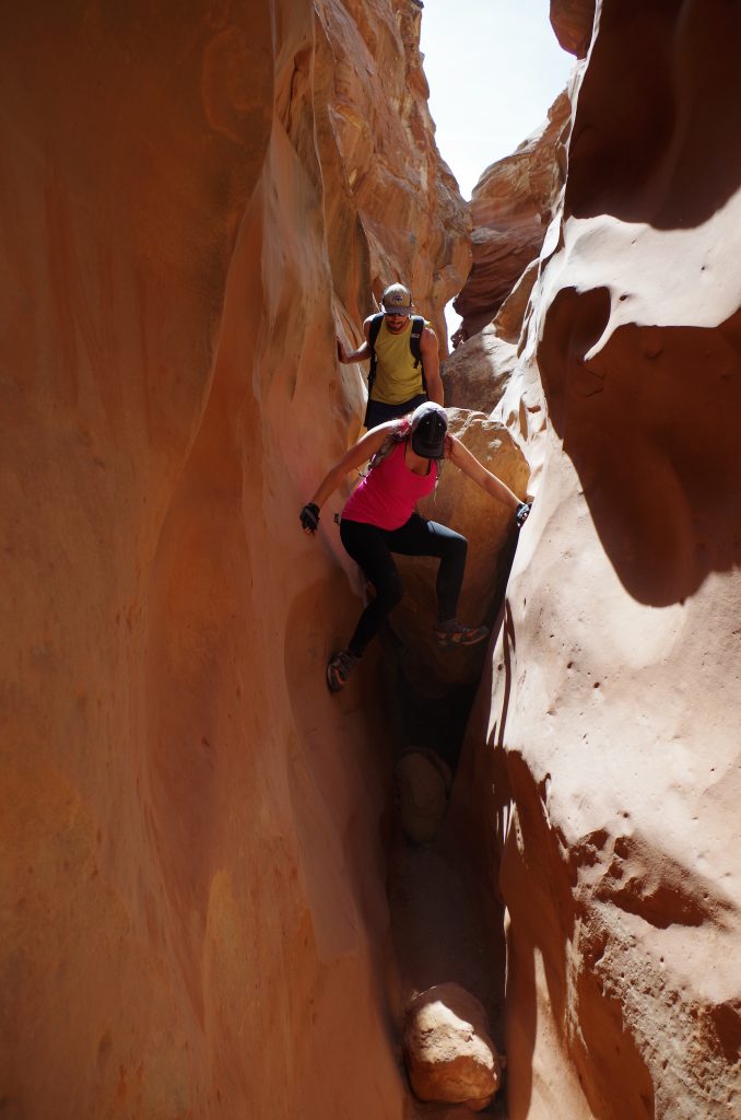 Canyoneering in Moonshine Wash